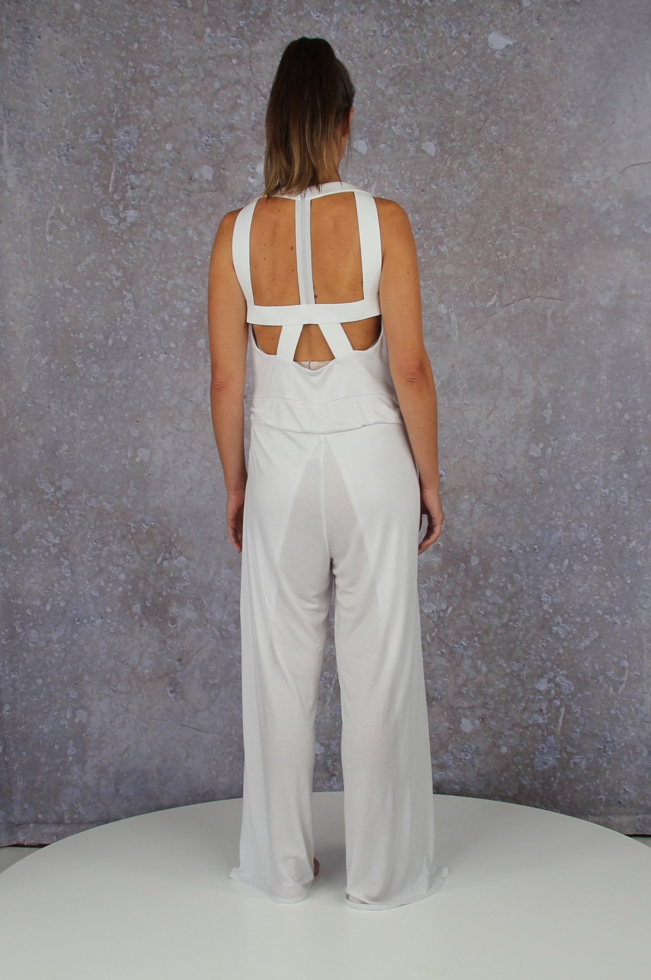 Soft falling jumpsuit with an embroidered waterfall collar